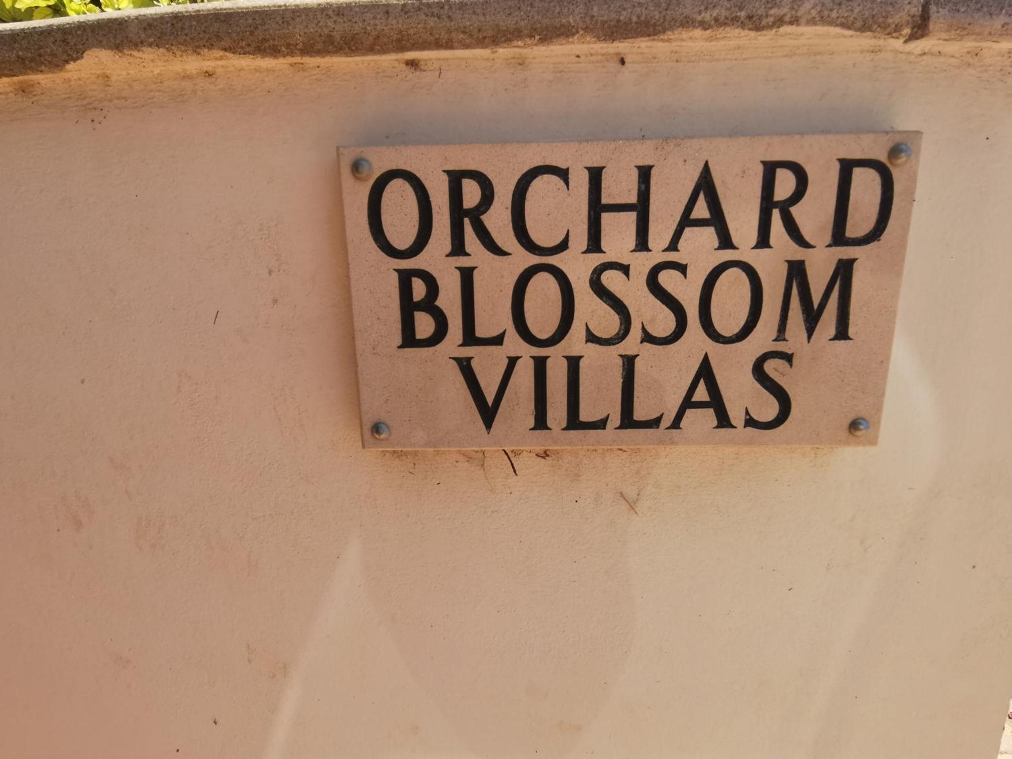 Orchard Blossom Private Villa With Pool Phrenaros Exterior photo